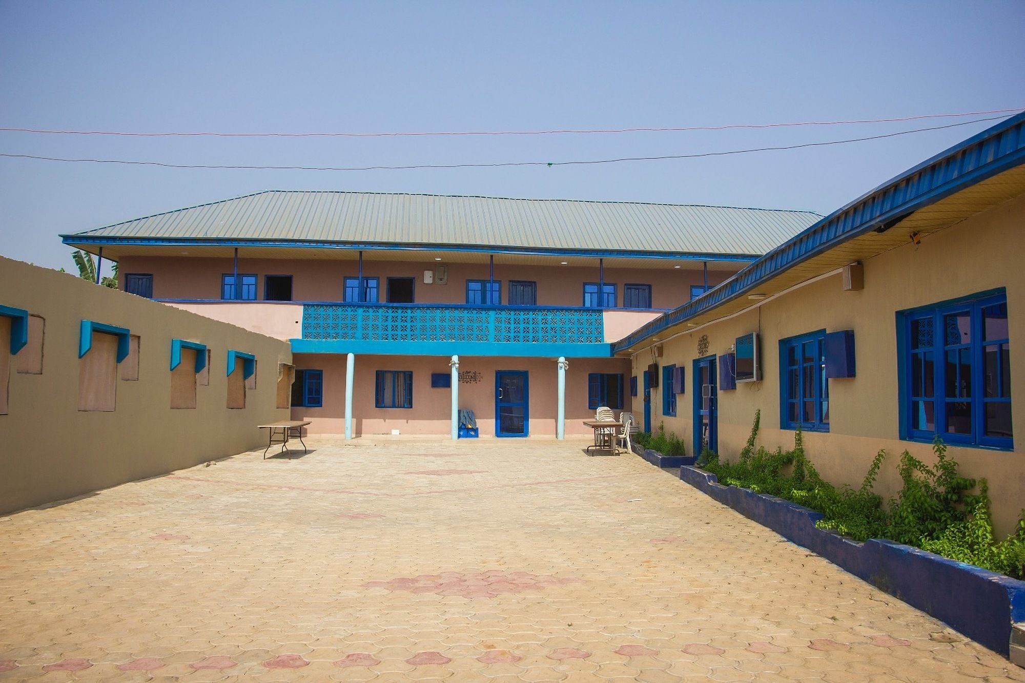 House Of Blues Hotel & Entertainment Center Ogijo Exterior photo